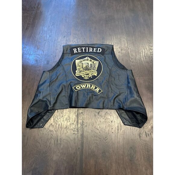 GWRRA leather vest with PATCHES - Picture 1 of 3